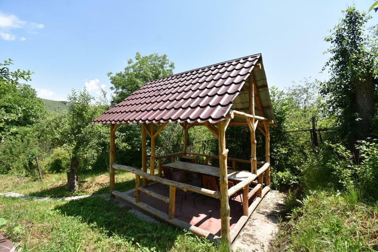 Guest House Arsan Tsaghkadzor Ngoại thất bức ảnh
