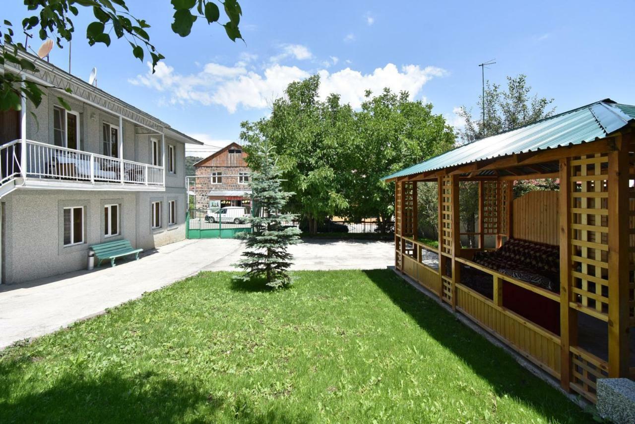 Guest House Arsan Tsaghkadzor Ngoại thất bức ảnh