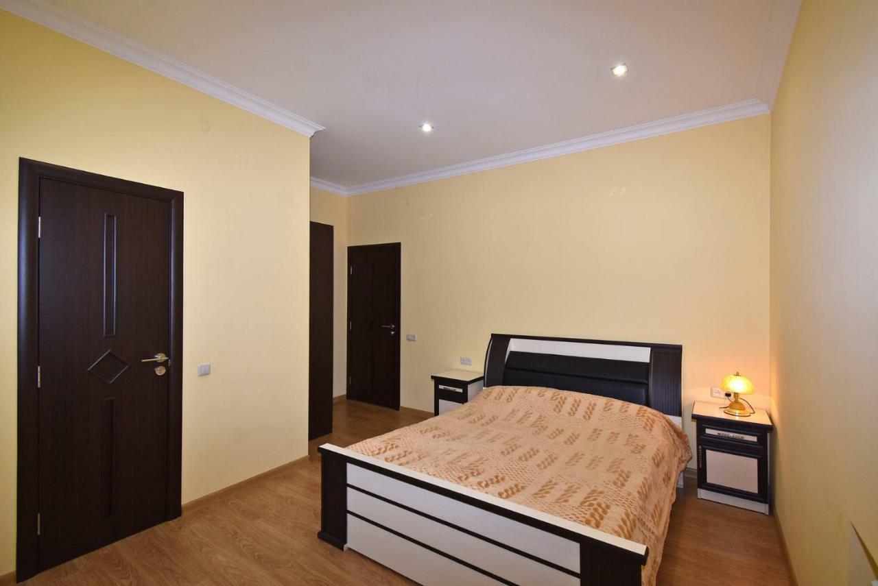 Guest House Arsan Tsaghkadzor Ngoại thất bức ảnh