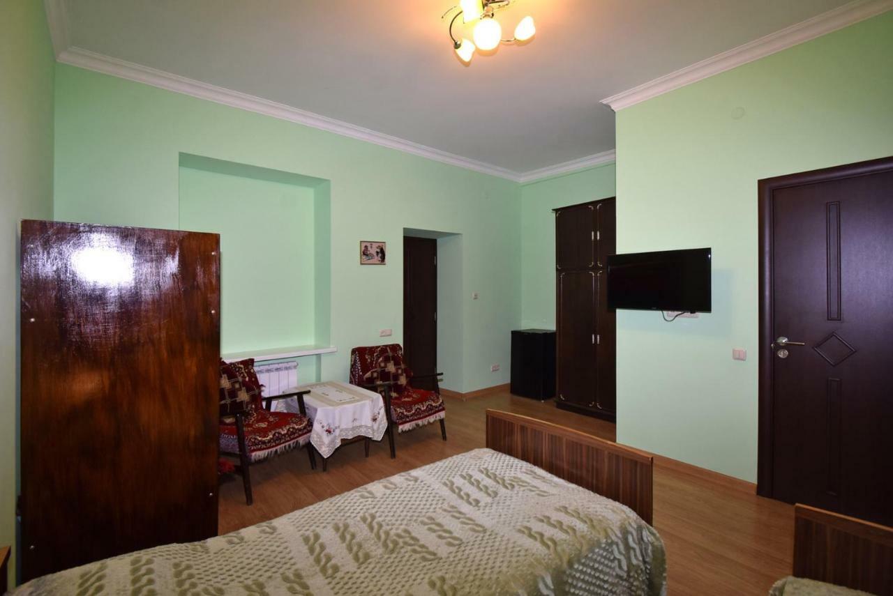Guest House Arsan Tsaghkadzor Ngoại thất bức ảnh