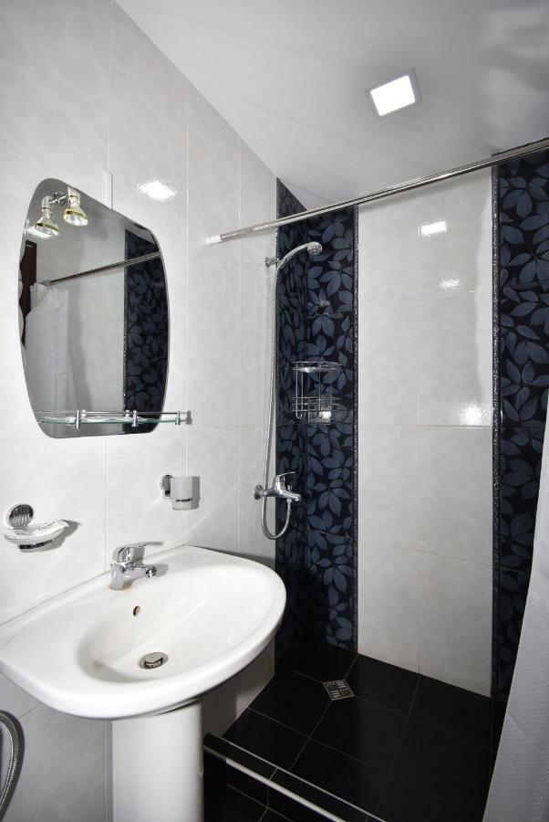 Guest House Arsan Tsaghkadzor Ngoại thất bức ảnh