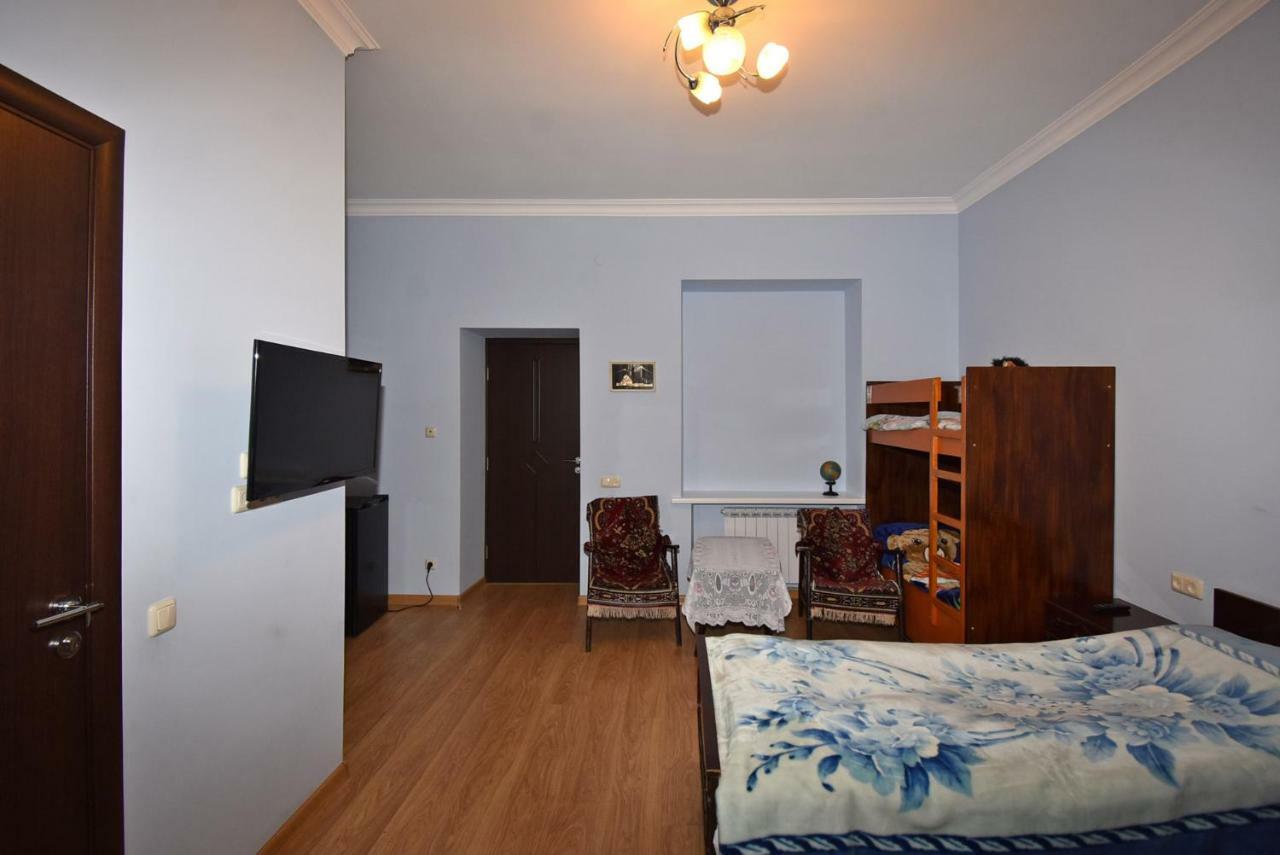 Guest House Arsan Tsaghkadzor Ngoại thất bức ảnh