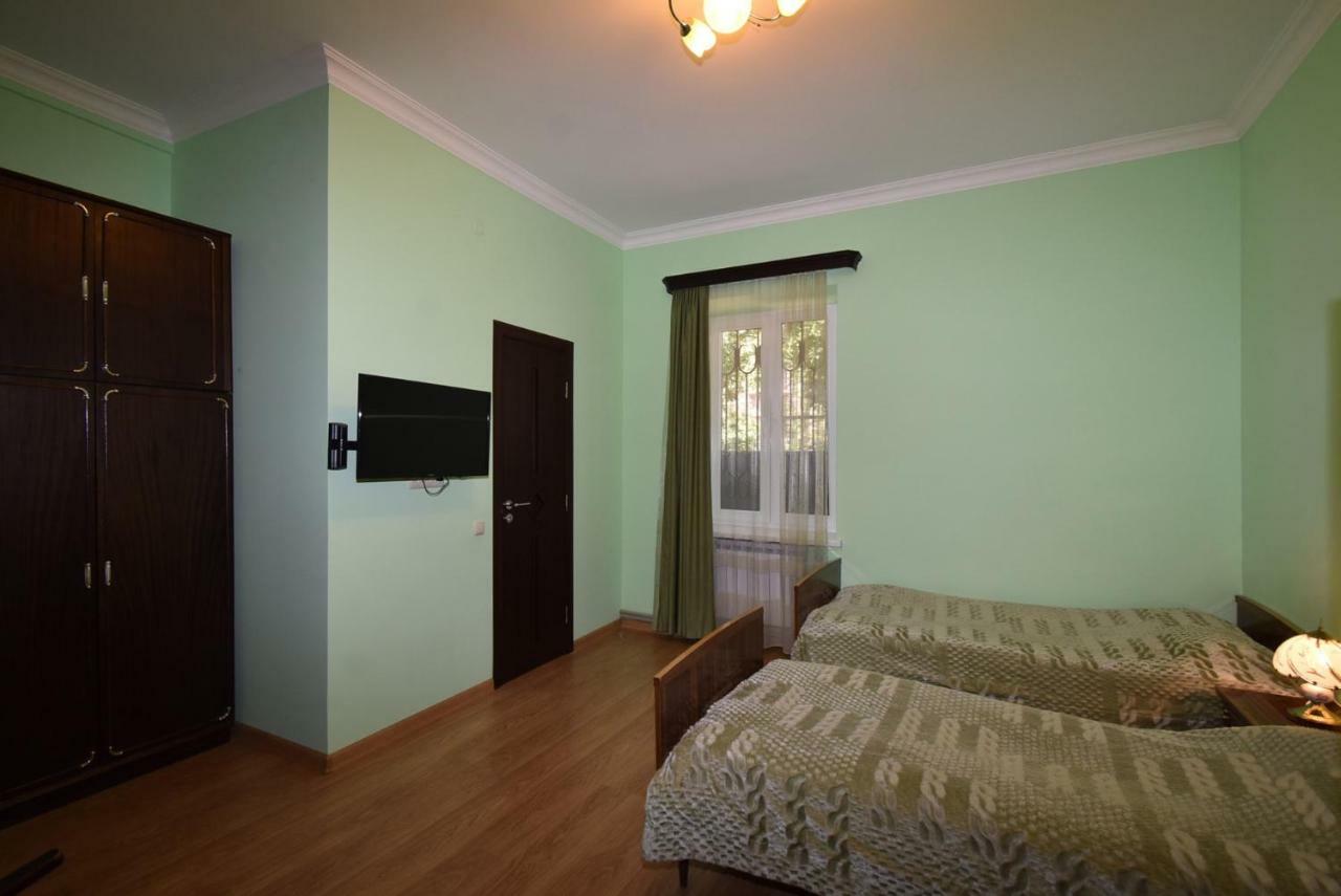 Guest House Arsan Tsaghkadzor Ngoại thất bức ảnh
