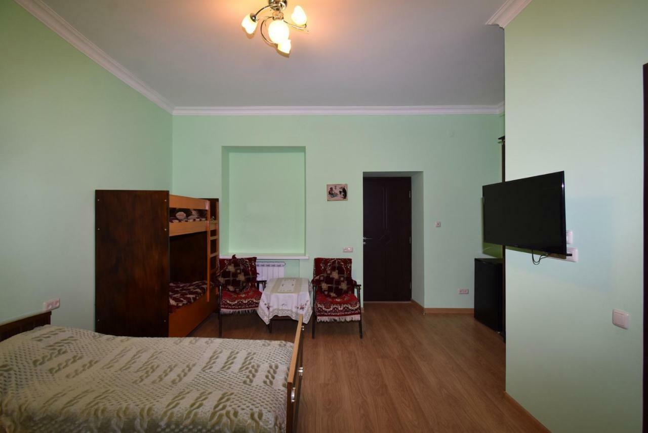 Guest House Arsan Tsaghkadzor Ngoại thất bức ảnh